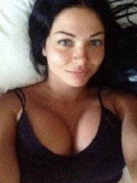 Escort Nadine Sura